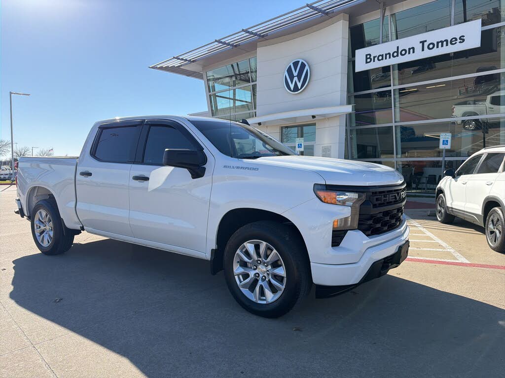 2022 Chevrolet Silverado 1500 Custom Crew Cab RWD