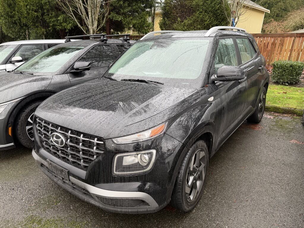 2022 Hyundai Venue SEL FWD