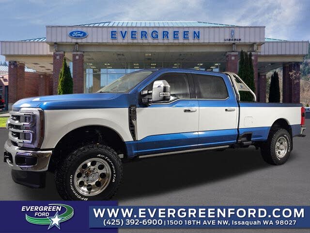 2025 Ford F-350 Super Duty Lariat Crew Cab 4WD