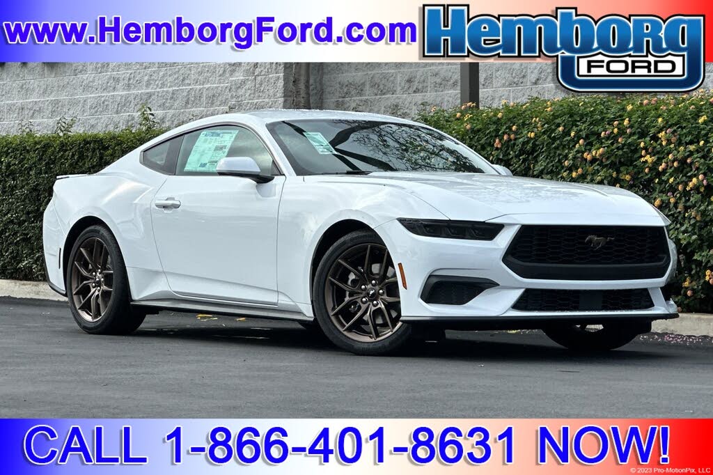 2026 Ford Mustang EcoBoost Fastback RWD