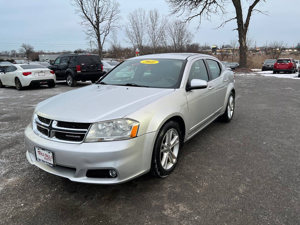 2011 Dodge Avenger Heat FWD