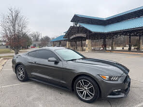 Ford Mustang EcoBoost Coupe RWD