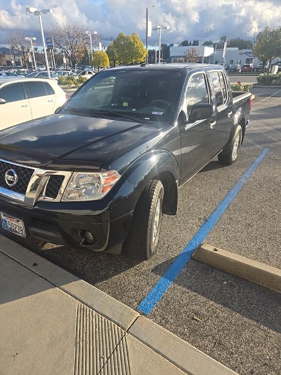2016 Nissan Frontier SV Crew Cab