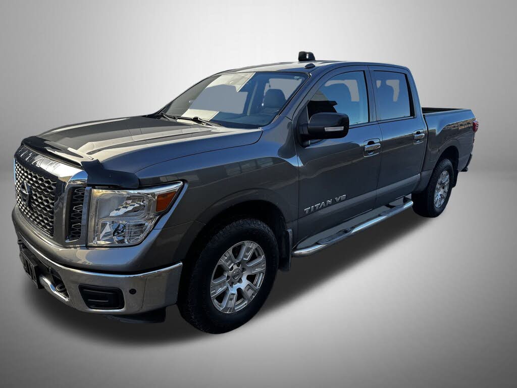 2018 Nissan Titan SV Crew Cab 4WD