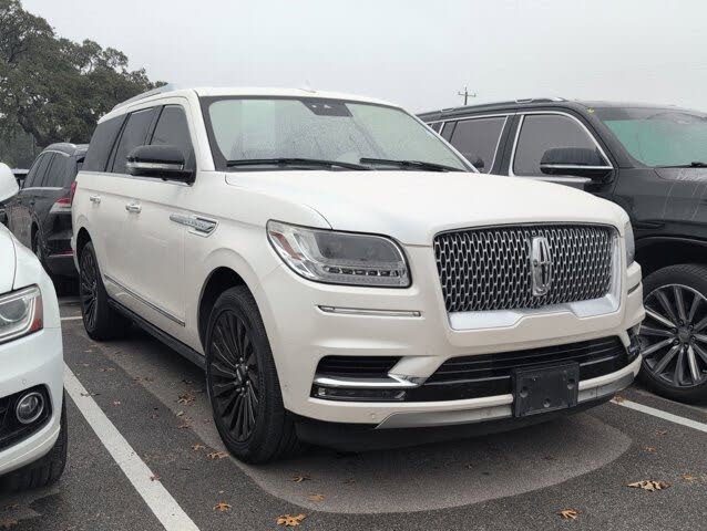 2019 Lincoln Navigator Select RWD