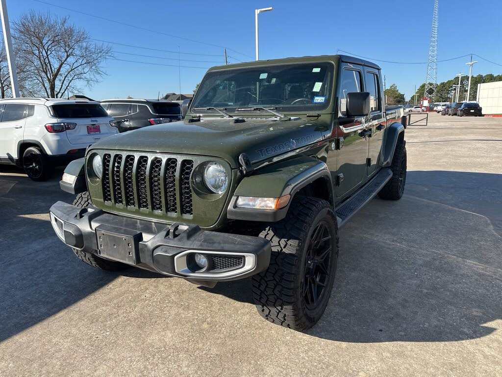 2021 Jeep Gladiator Sport Crew Cab 4WD