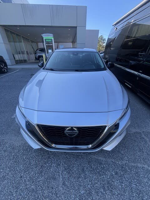2021 Nissan Altima 2.5 SR FWD
