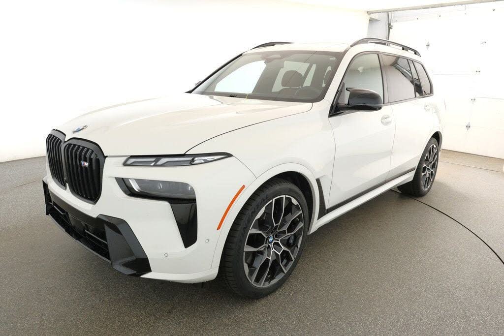 2024 BMW X7 M60i AWD