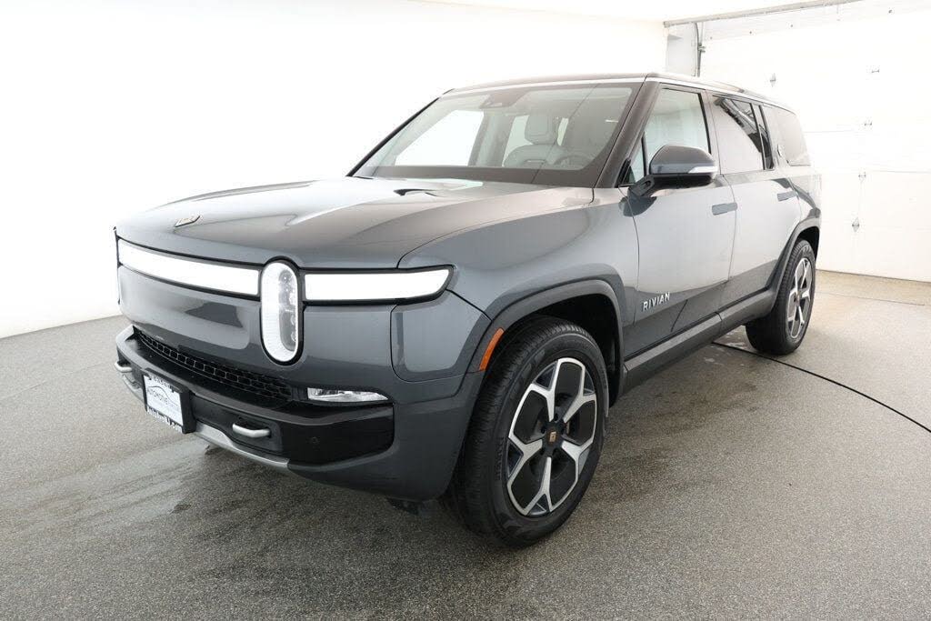 2024 Rivian R1S Adventure Dual Motor AWD