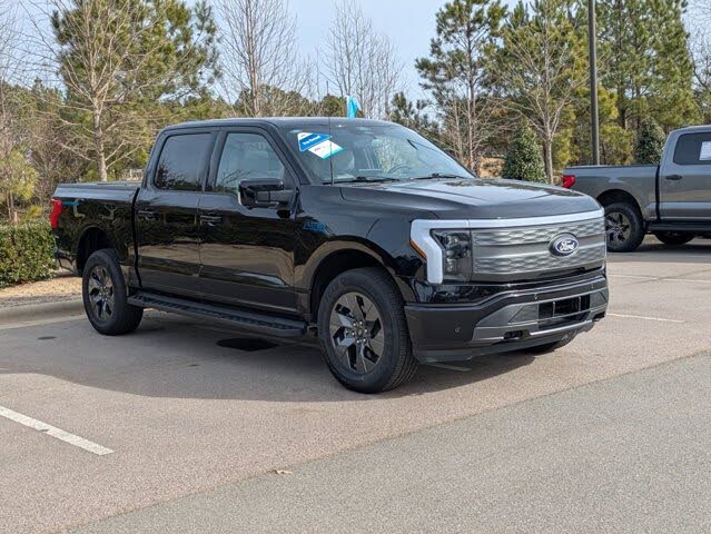 2025 Ford F-150 Lightning Lariat SuperCrew AWD