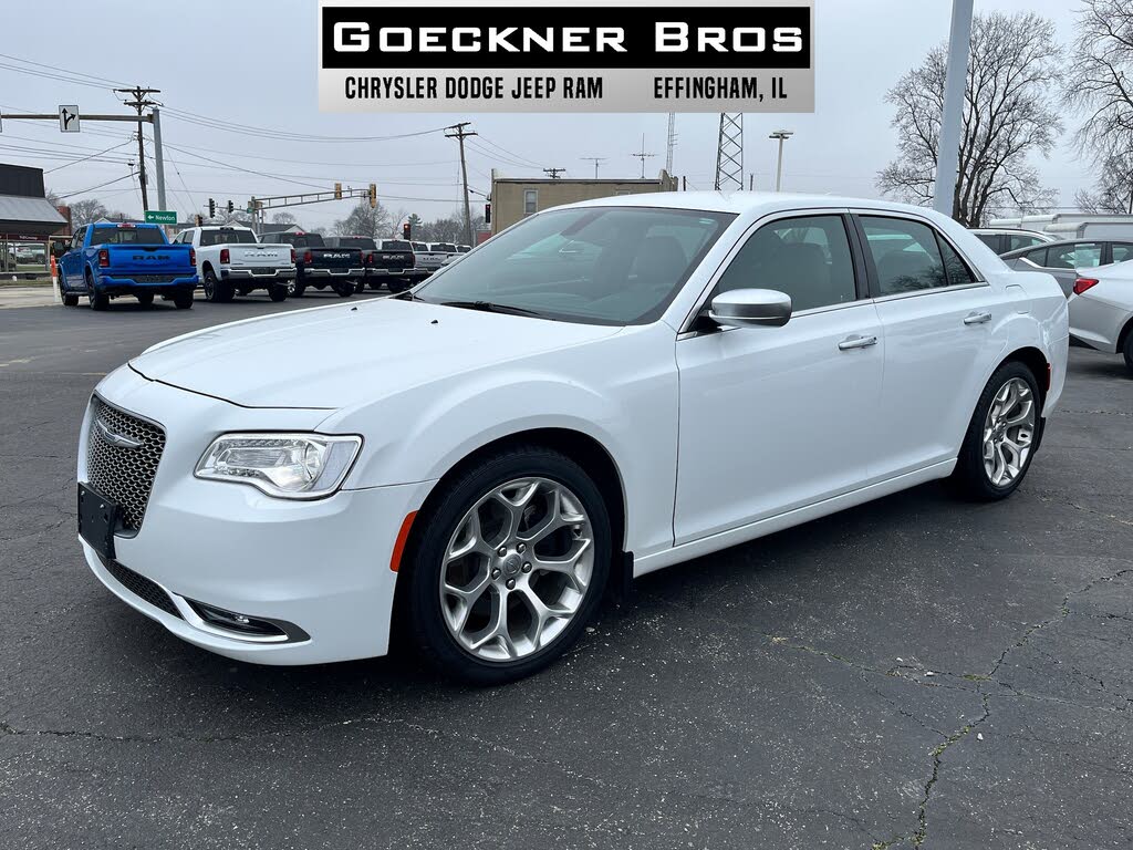2018 Chrysler 300 C RWD