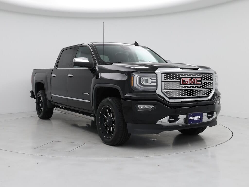 2018 GMC Sierra 1500 Denali Crew Cab 4WD