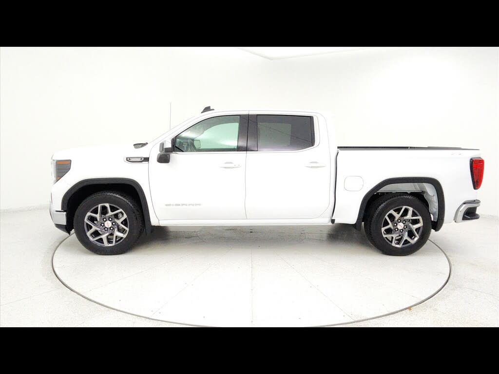 2024 GMC Sierra 1500 SLE Crew Cab 4WD