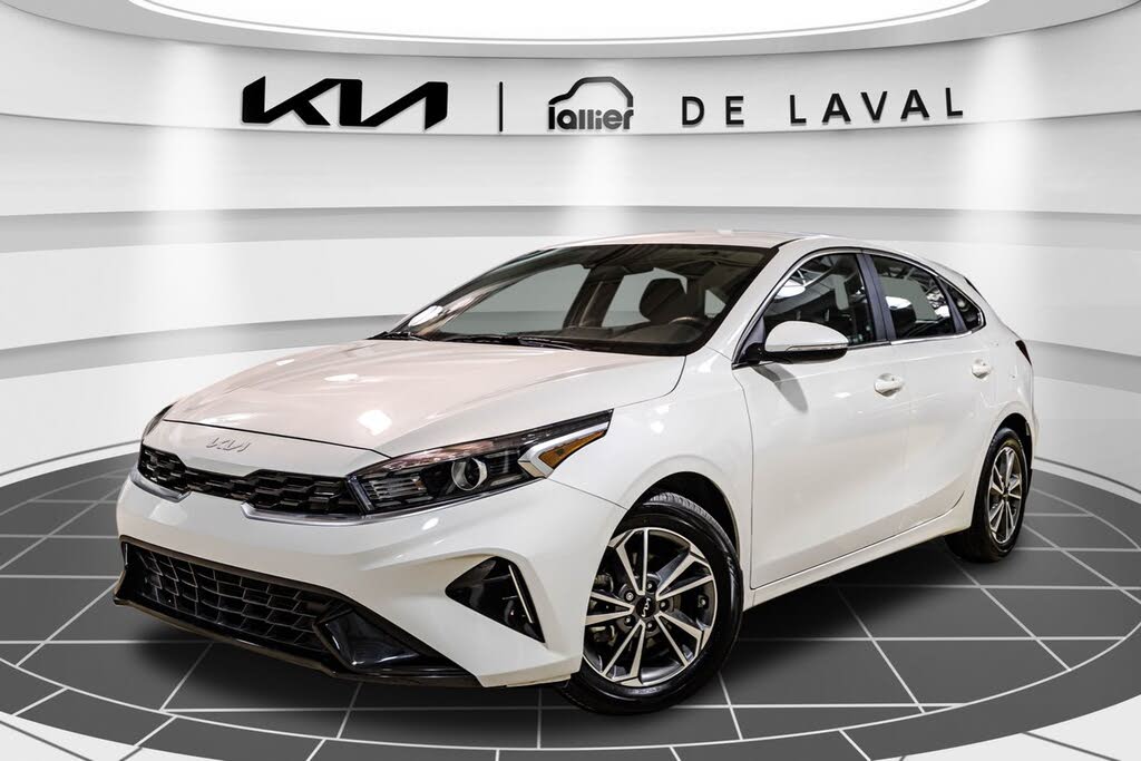 2024 Kia Forte5 EX FWD