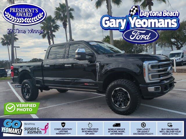 2025 Ford F-250 Super Duty Platinum Crew Cab 4WD