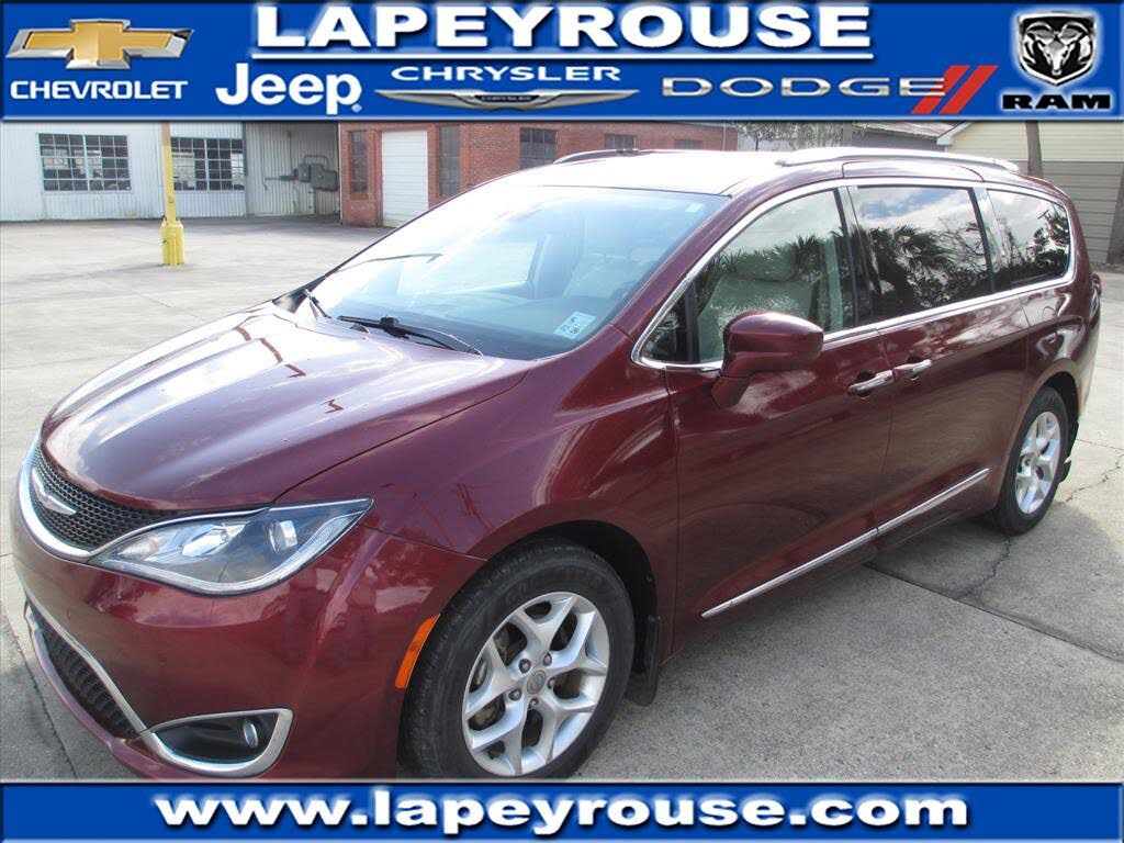 2018 Chrysler Pacifica Touring L FWD