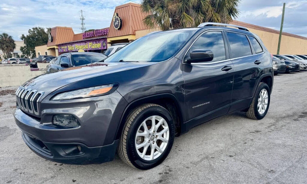 2018 Jeep Cherokee Latitude Plus FWD