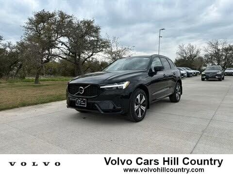 2024 Volvo XC60 Recharge T8 Plus Dark Theme eAWD