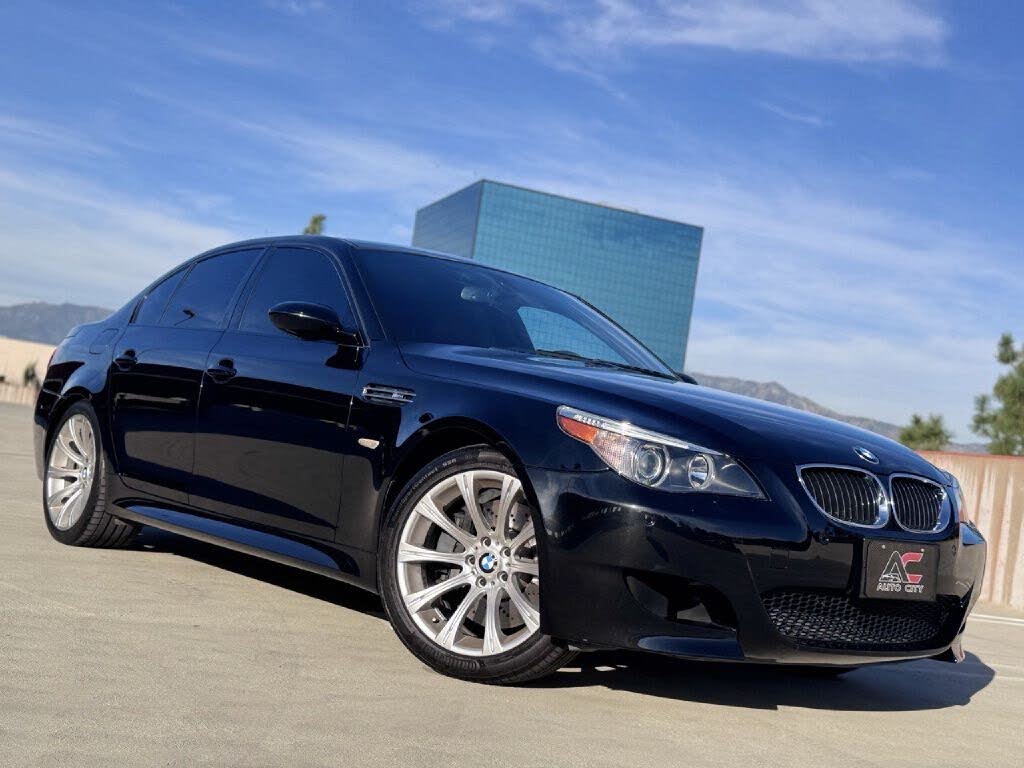 2006 BMW M5 RWD