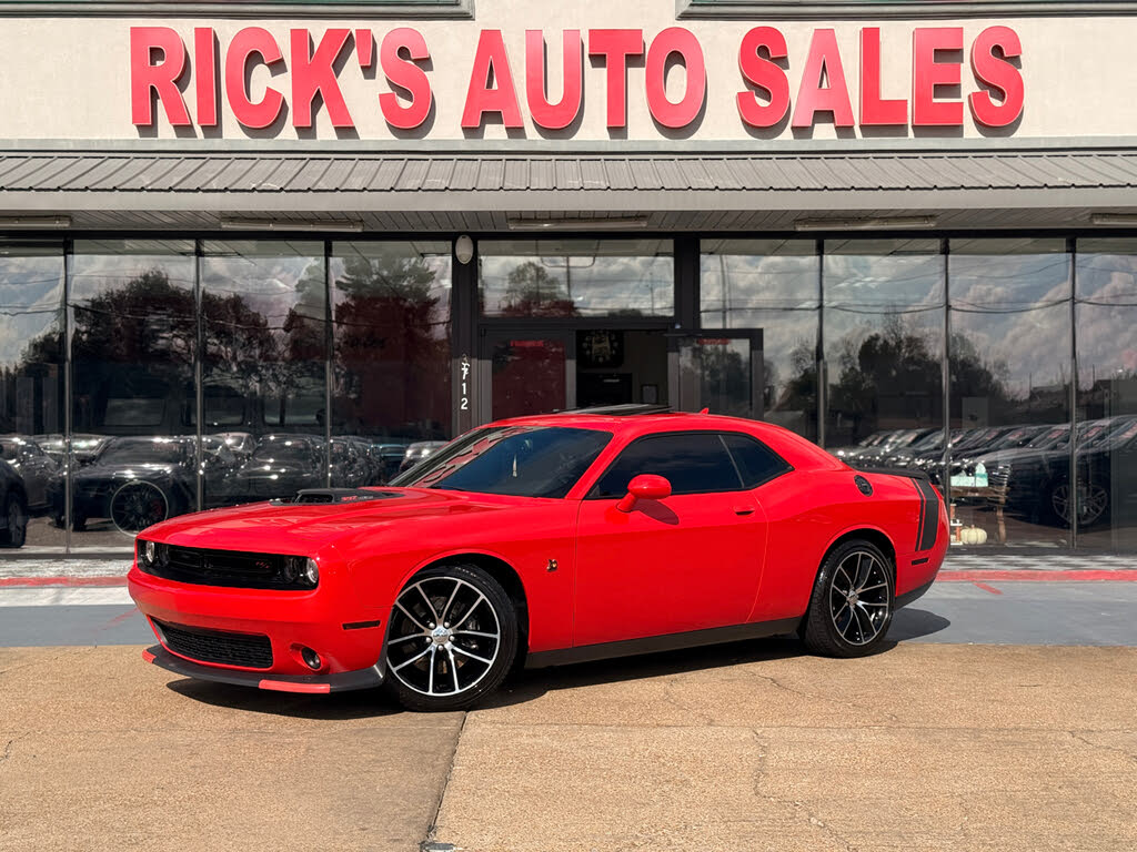 2016 Dodge Challenger R/T Scat Pack RWD