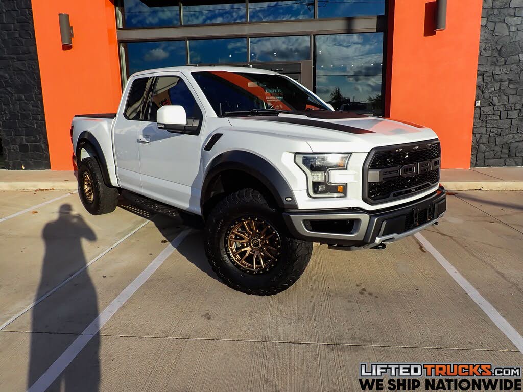 2017 Ford F-150 Raptor SuperCab 4WD