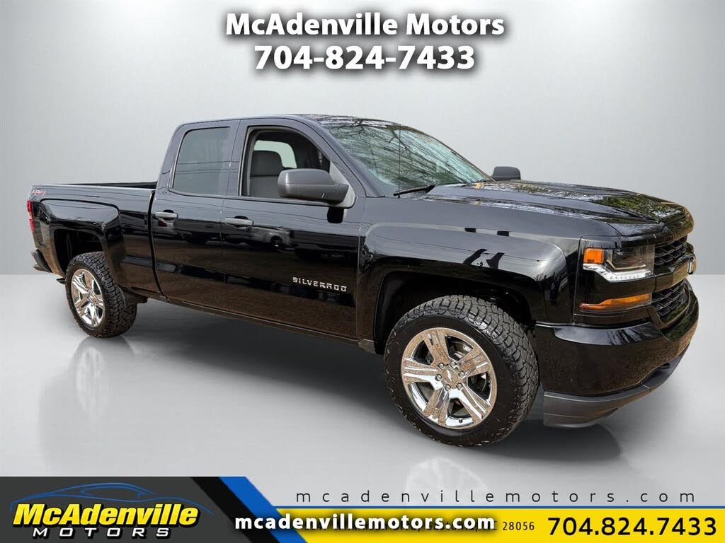 2018 Chevrolet Silverado 1500 Custom Double Cab 4WD