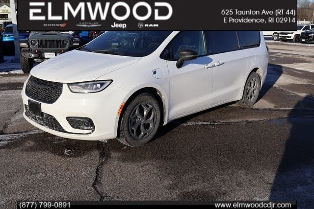 2024 Chrysler Pacifica Hybrid Select FWD