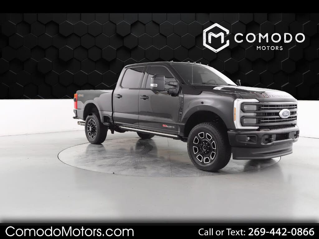 2025 Ford F-250 Super Duty Platinum Crew Cab 4WD