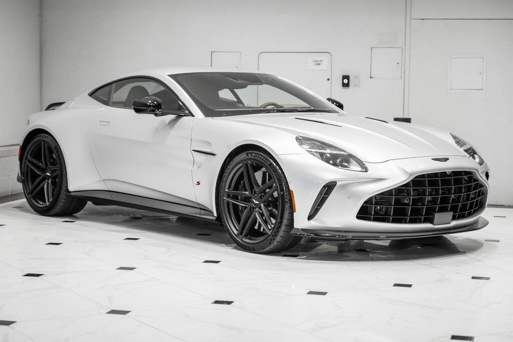 2026 Aston Martin Vantage S Coupe RWD