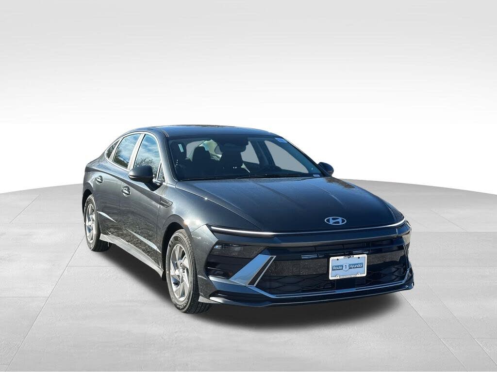 2026 Hyundai Sonata SE FWD