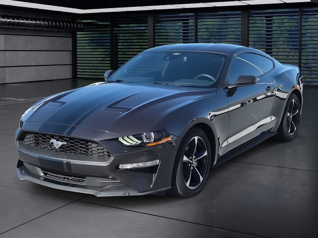 2022 Ford Mustang EcoBoost Fastback RWD