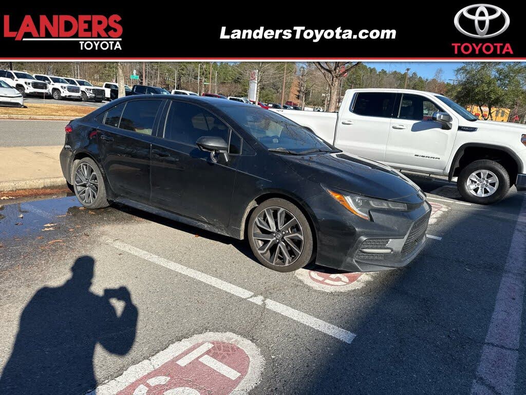 2022 Toyota Corolla SE FWD