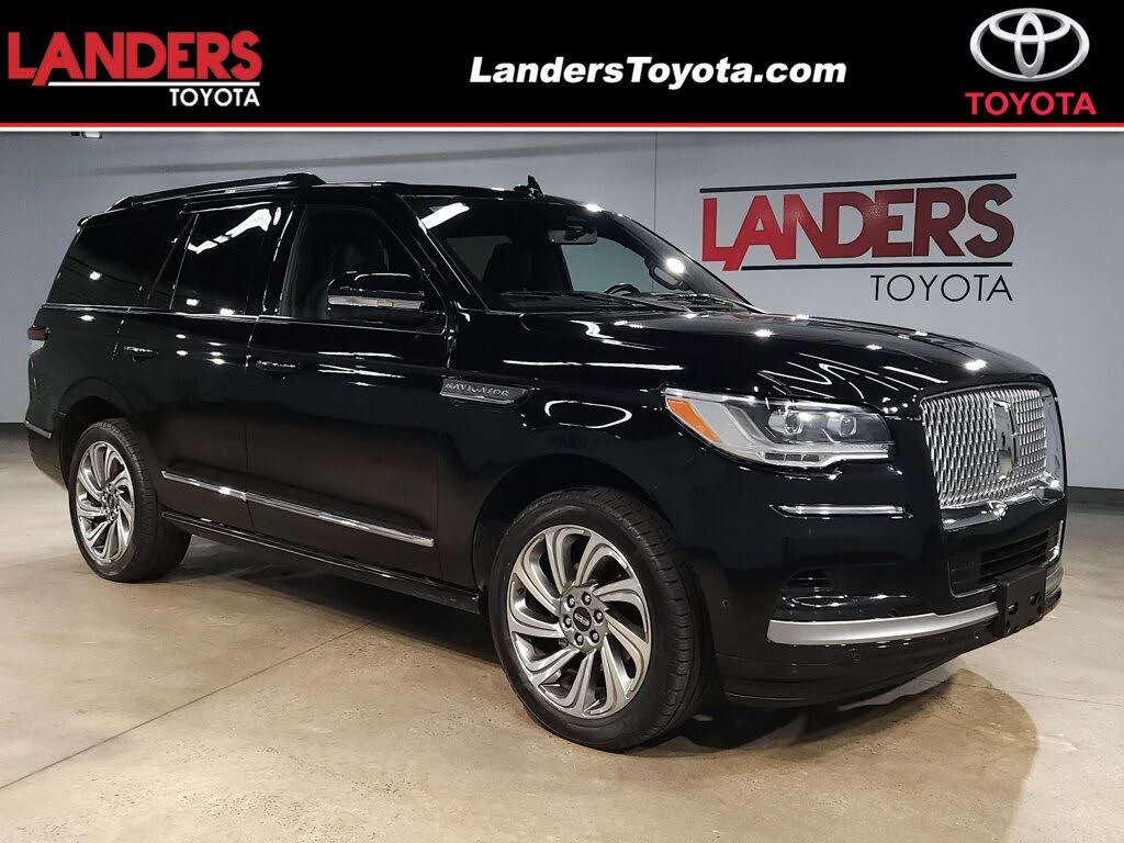 2023 Lincoln Navigator Reserve RWD