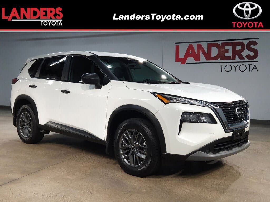 2023 Nissan Rogue S FWD