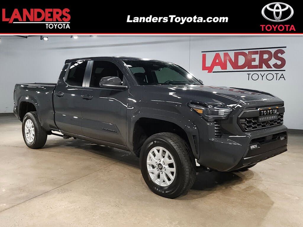2025 Toyota Tacoma SR5 Double Cab 4WD