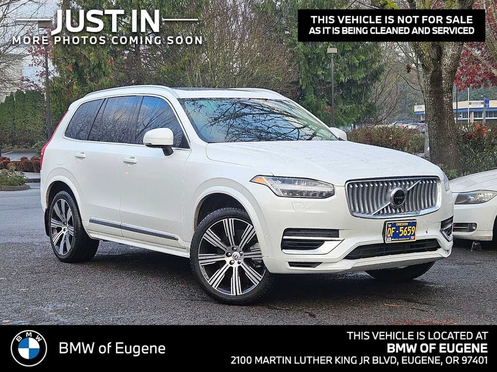 2025 Volvo XC90 Recharge T8 Ultra Bright Theme 6-Passenger eAWD