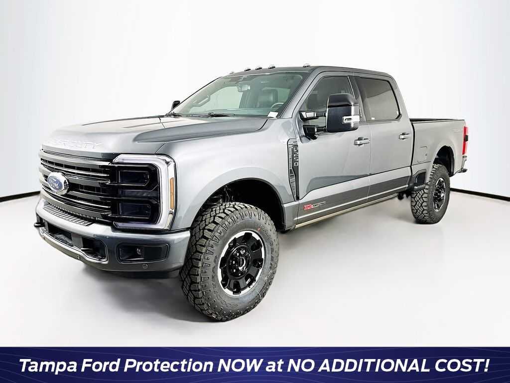 2026 Ford F-250 Super Duty Platinum Crew Cab 4WD