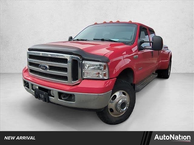 2006 Ford F-350 Super Duty Lariat Crew Cab SB DRW 4WD