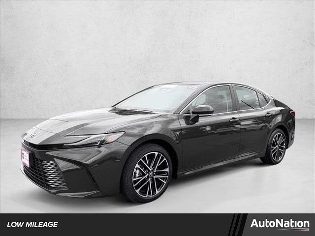 2025 Toyota Camry XLE FWD