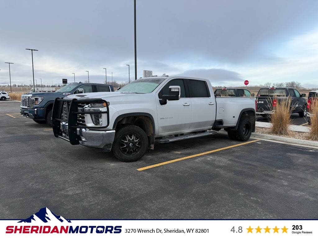 2022 Chevrolet Silverado 3500HD LTZ Crew Cab 4WD