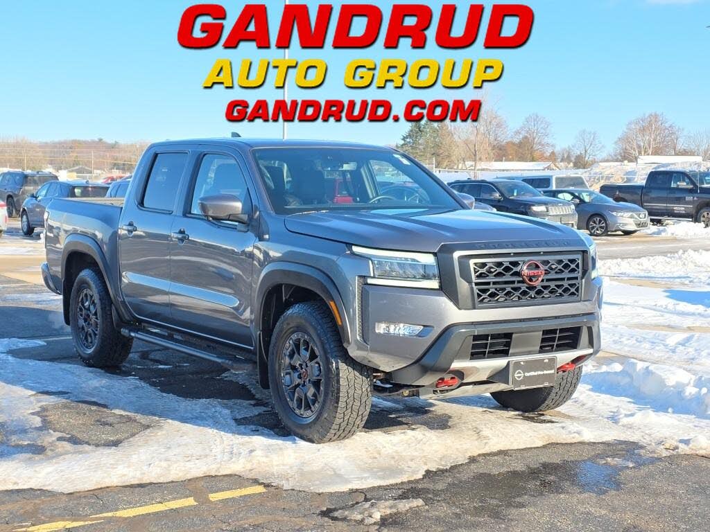 2024 Nissan Frontier PRO-4X Crew Cab 4WD