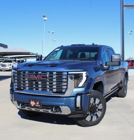2026 GMC Sierra 2500HD Denali Crew Cab 4WD