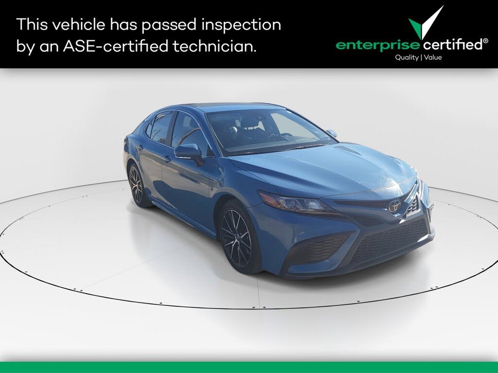 2024 Toyota Camry SE FWD