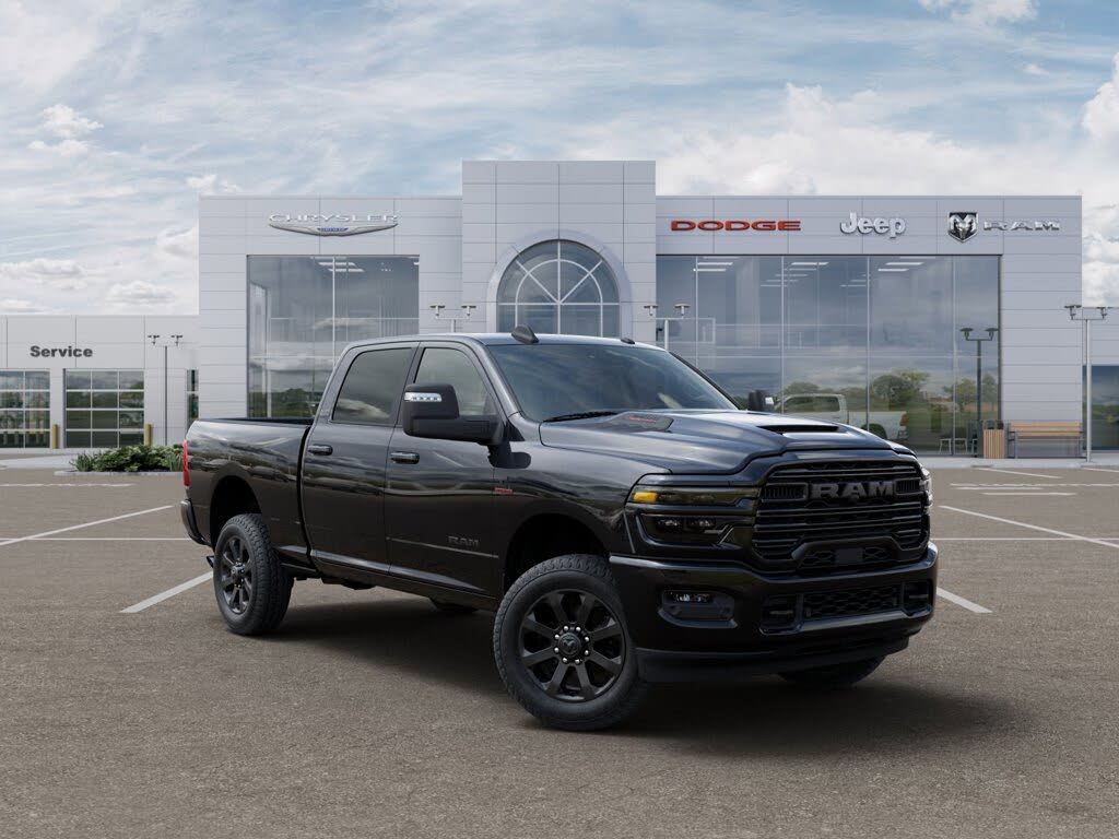 2025 RAM 2500 Laramie Crew Cab 4WD
