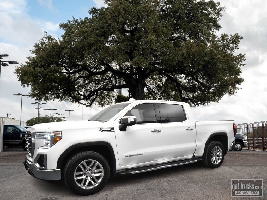 2021 GMC Sierra 1500 SLT Crew Cab RWD