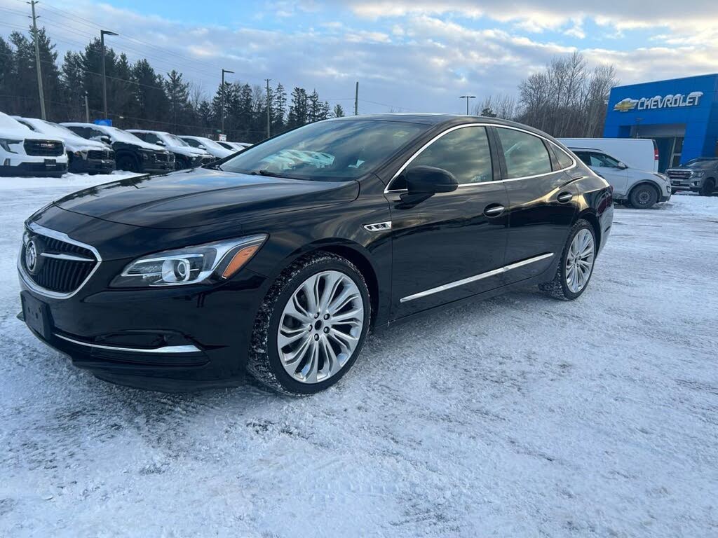 2017 Buick LaCrosse Essence FWD