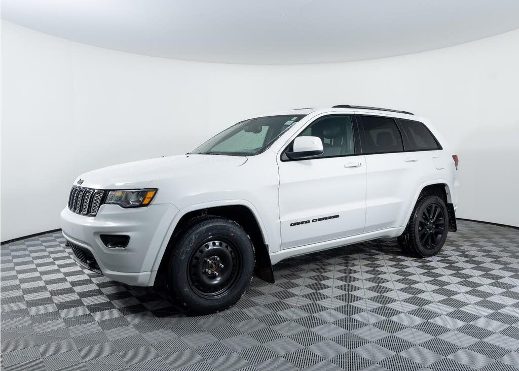 2019 Jeep Grand Cherokee Laredo 4WD