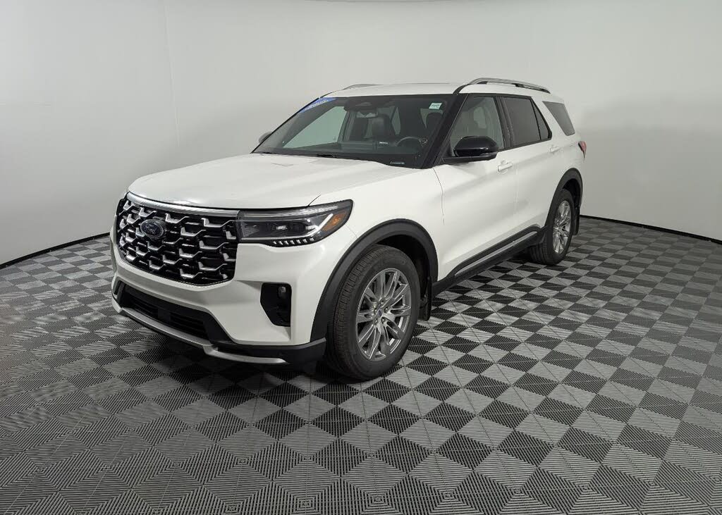 2025 Ford Explorer Platinum AWD