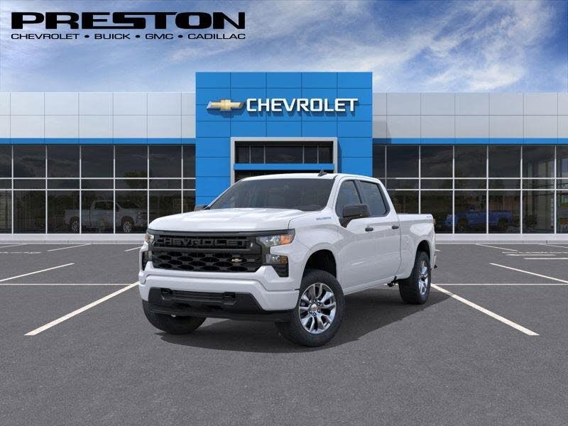2026 Chevrolet Silverado 1500 Custom Crew Cab 4WD