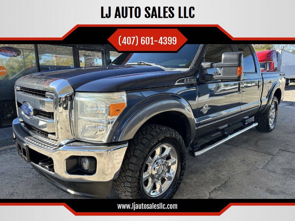 2015 Ford F-250 Super Duty Lariat Crew Cab 4WD
